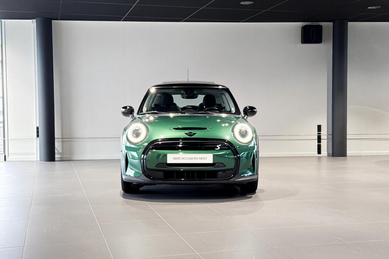 Mini Electric Essential | Harman Kardon | Comfort Access | Achteruitrijcamera |