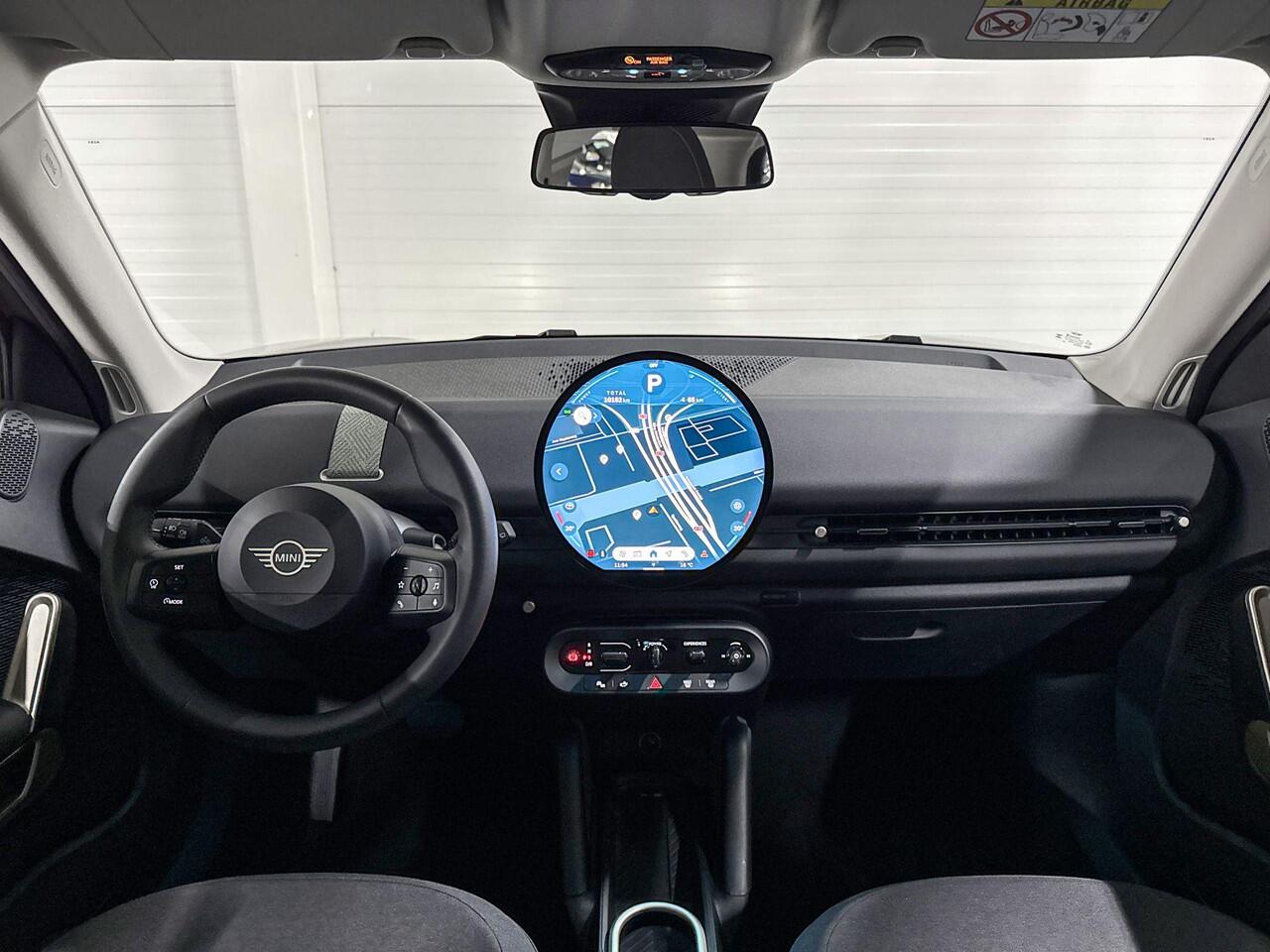 Mini Electric Aceman SE Essential | Achteruitrijcamera | Apple Carplay | Essential Trim