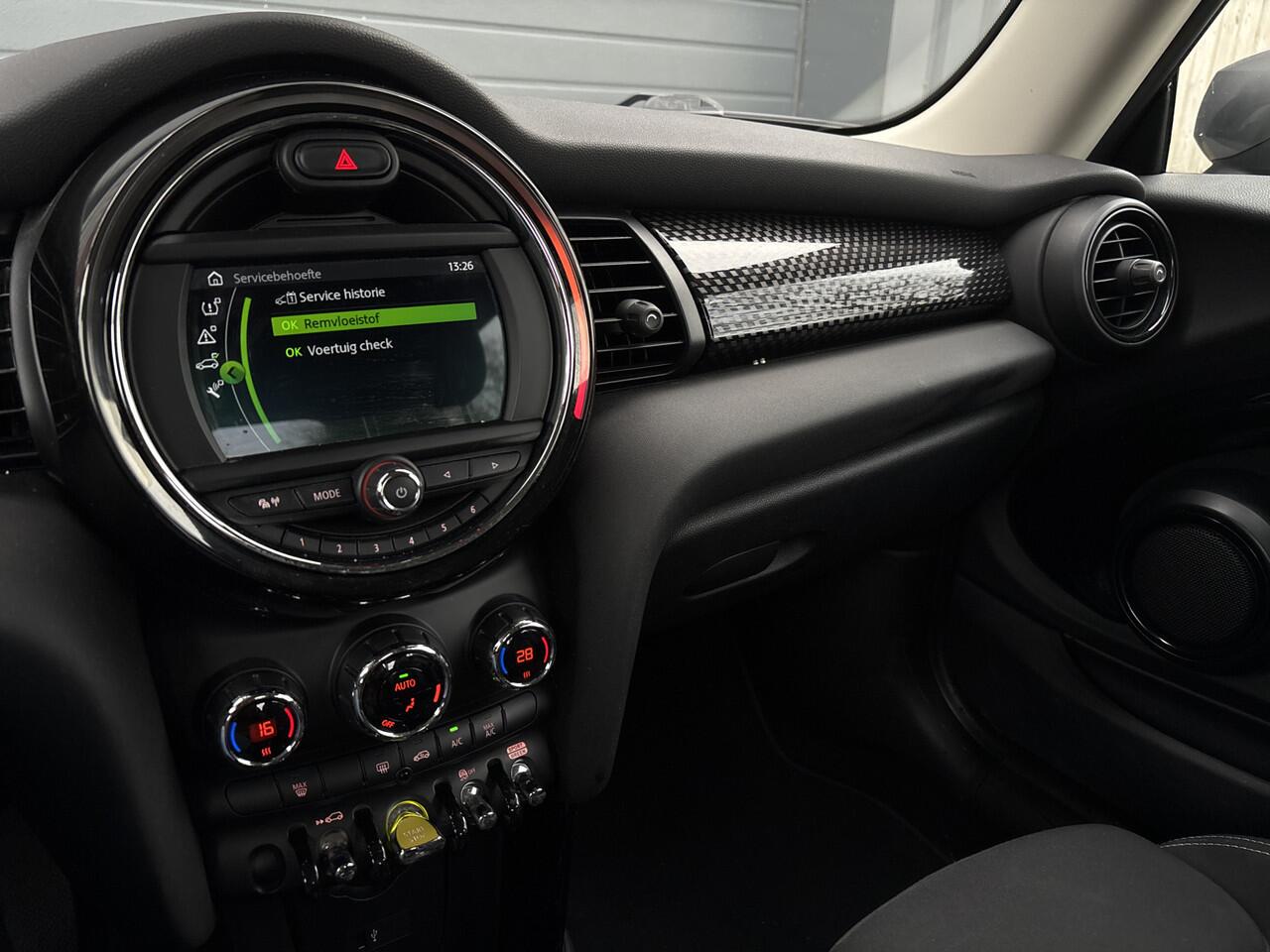 Mini Electric Mini Basic 33 kWh - Apple Carplay / Android auto - Cruise Control - PDC -