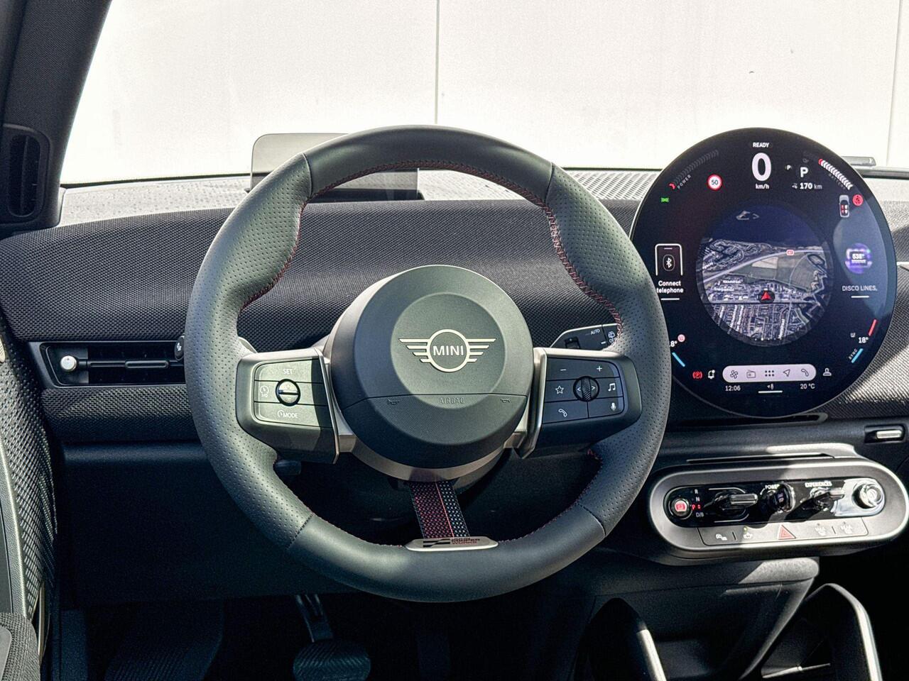 Mini Electric Cooper 3-deurs E John Cooper Works Pakket L | Comfort Acces | Harman Kardon | Stuurverwarming