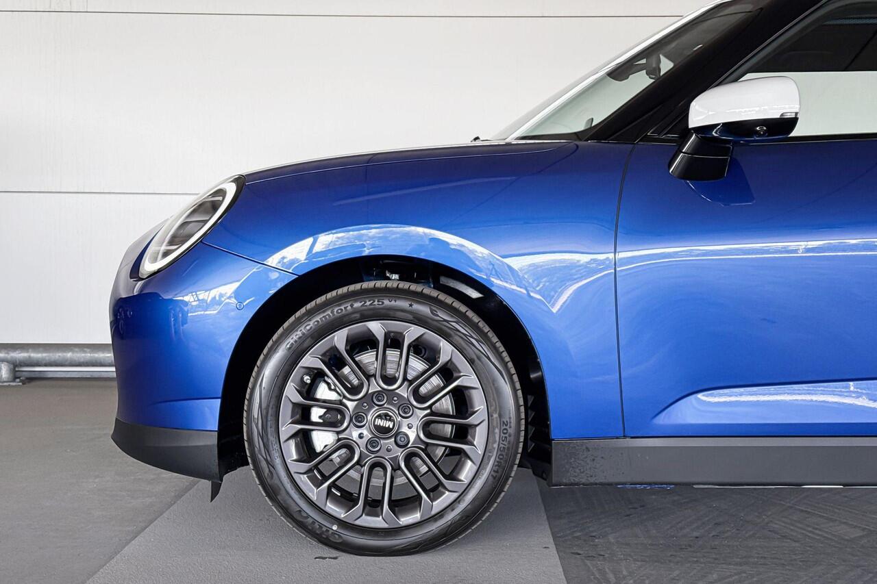 Mini Electric Cooper 3-deurs Cooper E Favoured L 40.7 kWh