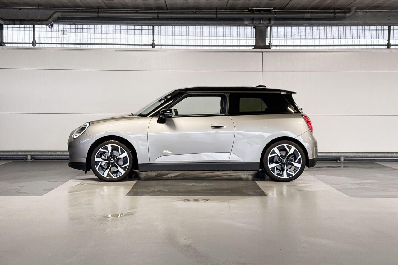 Mini Electric Cooper 3-deurs SE Favoured XL