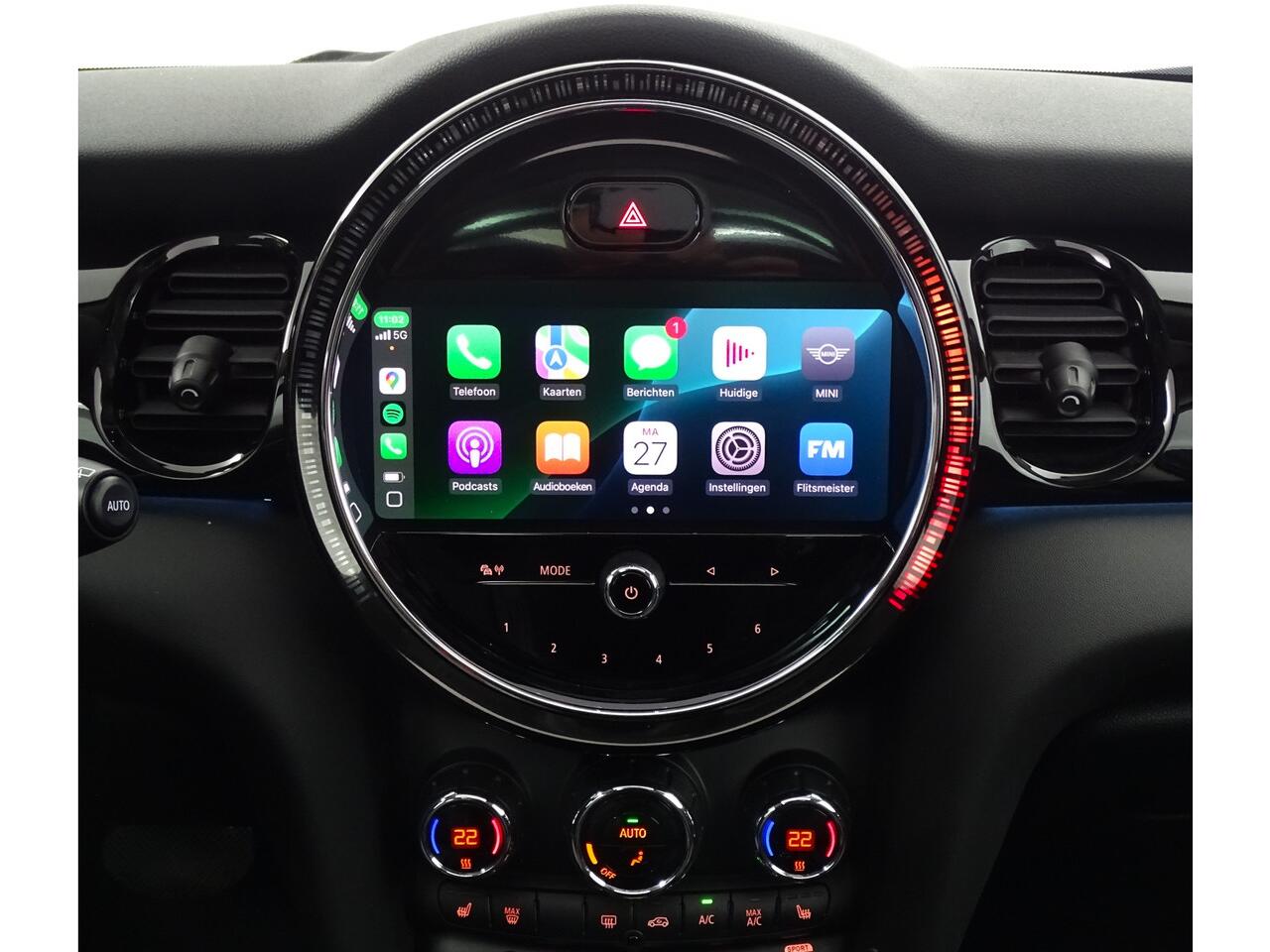 Mini Electric Cooper SE PANO Classic, Facelift m'22 schuifdak, Apple Carplay, Stoelverwarm, cruise c, bluetooth, Union Jack achterlichten,