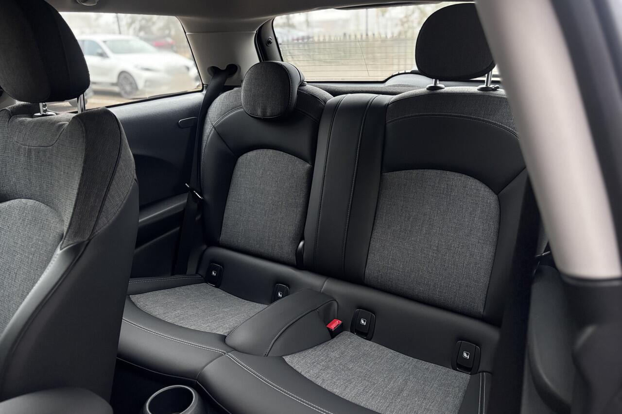 Mini Electric Cooper SE 33 kWh | Camera | Comfort Access | Stoelverwarming | LED