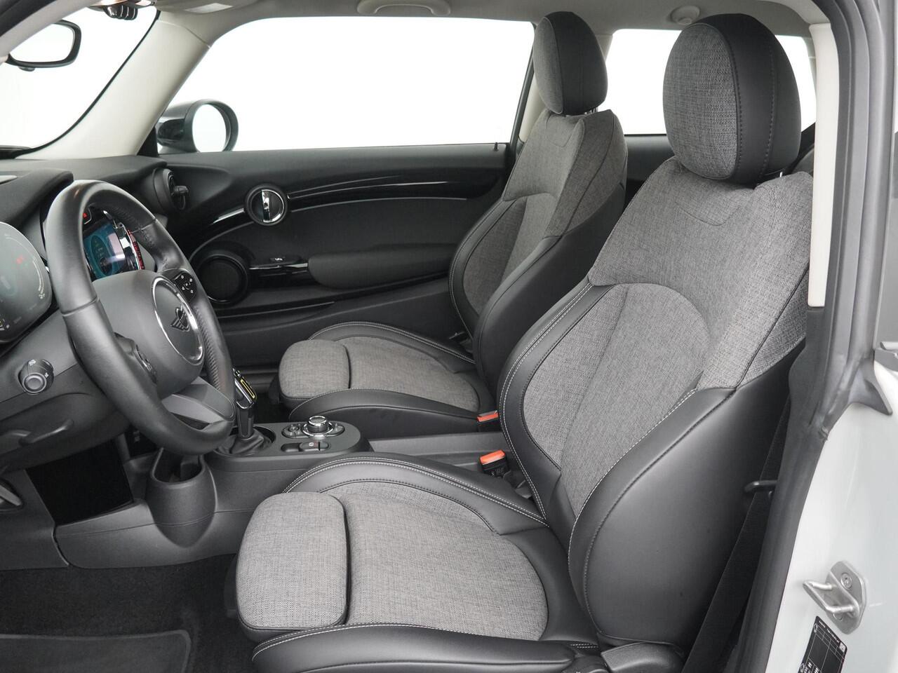 Mini Electric Business Edition 33 kWh | Parkeersensoren | NAVI |