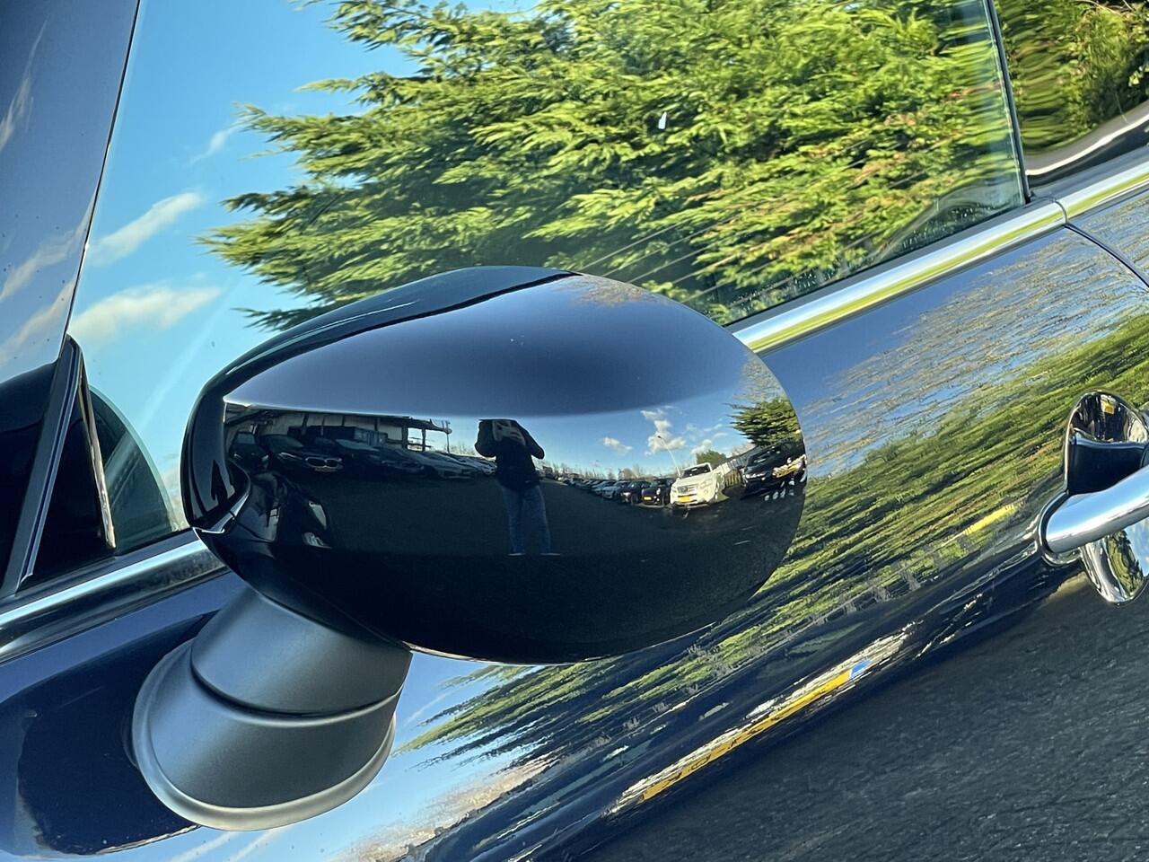 Mini Electric Yours | Leder | Harman/Kardon | Panorama | Comfort Acces | Navi XL | Driving Ass. | Adaptief Led