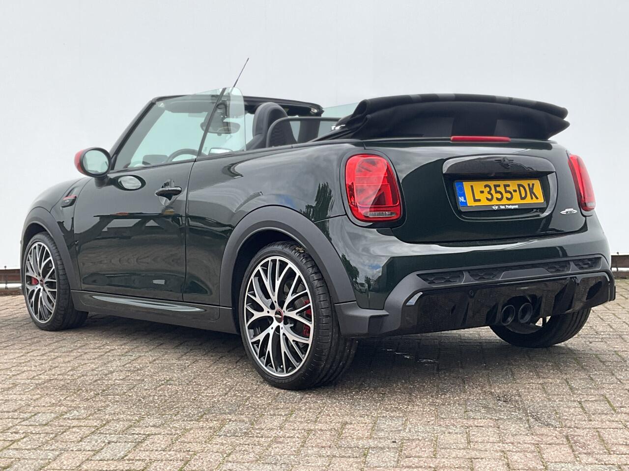 Mini John Cooper Works Mini Cabrio 2.0 Incl.BTW Cabrio H/K Hud Adap.Cruise Stoelverw British-Racing Green!