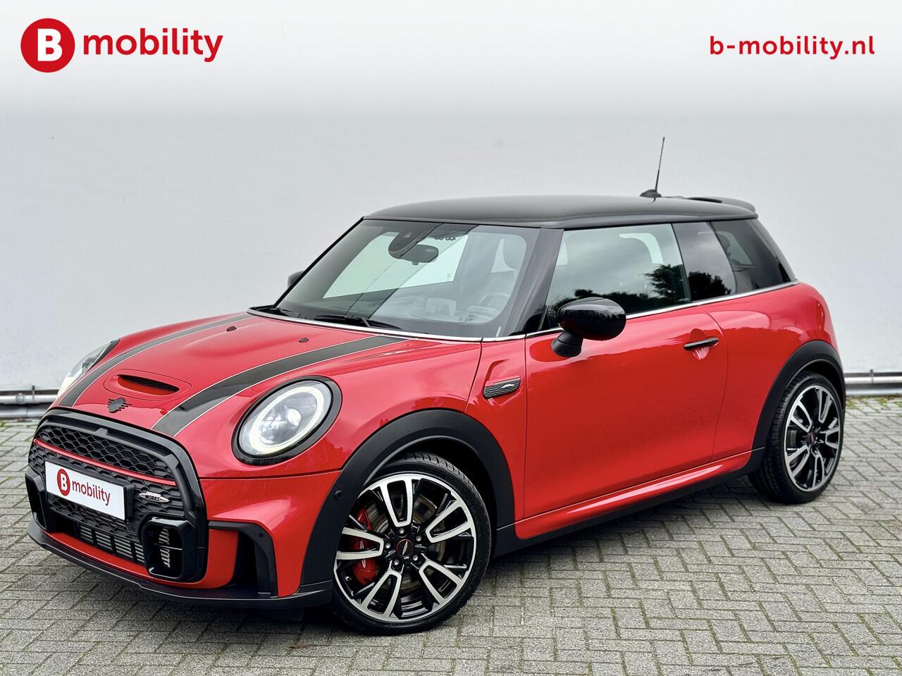 Mini John Cooper Works 2.0 Cooper 232PK JCW Pack Head-Up Display | Adaptive Cruise | Adaptief Onderstel | Stuur/Stoelverwarming | Comfort Access | Achteruitrijcamera