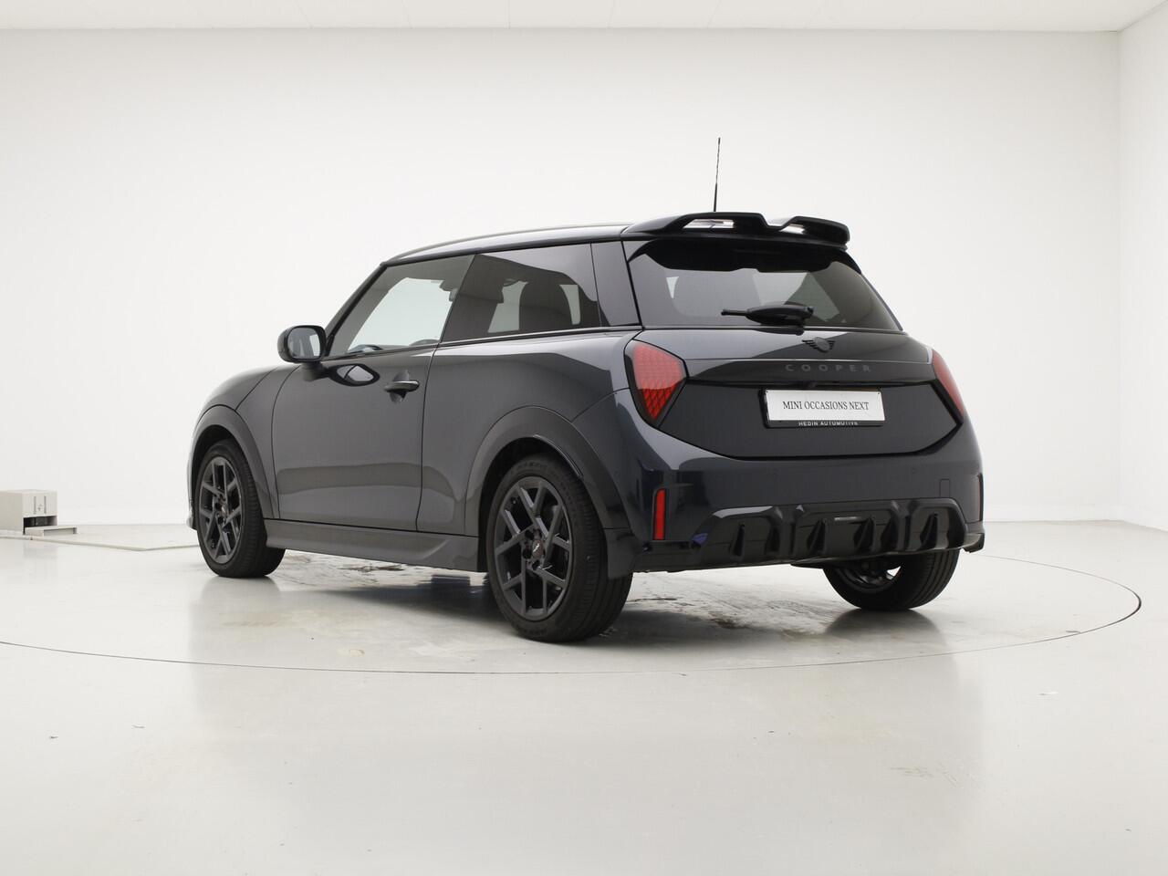 Mini John Cooper Works 3-deurs C Cooper M | Comfort Acces | Panorama | Stoel/Stuurverwarming | Head-Up