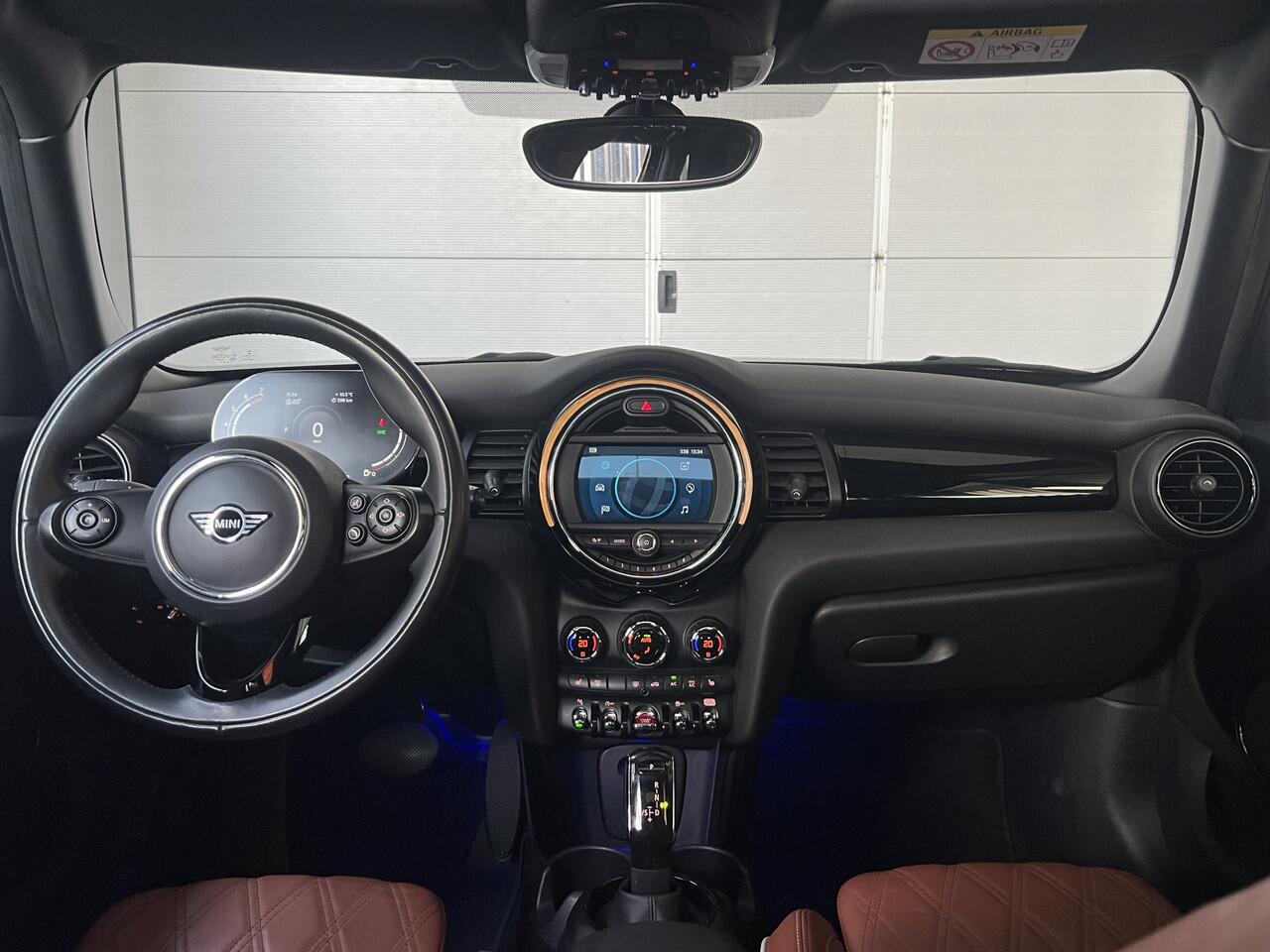 Mini John Cooper Works Mini 1.5 Cooper Pack | AUTOMAAT | LEDER | SCHUIF/KANTELDAK | CARPLAY/ANDROID | NAVI | CRUISE CONTROL | PDC V+A | CLIMATE CONTROL | LMV 18'' | KEYLESS | BLUETOOTH