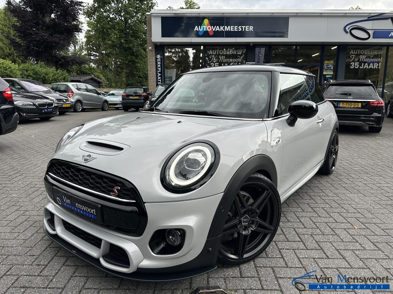 Mini John Cooper Works Mini 2.0 S Automaat JCW AC-Schnitzer Uniek! 17dKM!|JCW-stoelen|Panorama|CarPlay|Camera