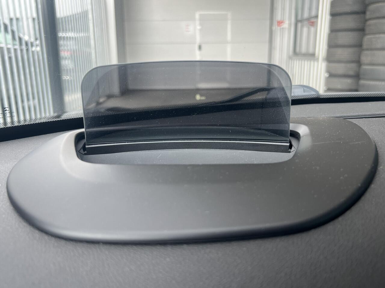 Mini John Cooper Works Mini 1.5 Cooper Pack | AUTOMAAT | HEAD-UP DISPLAY | HARMAN/KARDON | CARPLAY/ANDROID | NAVI | CRUISE CONTROL | PDC V+A | CLIMATE CONTROL | LMV JCW 17'' | STOELVERWARMING | KEYLESS