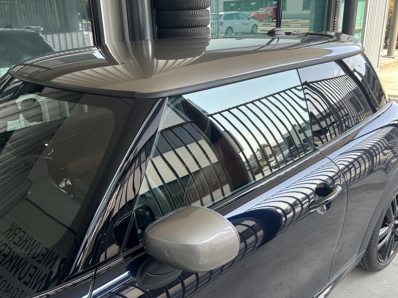 Mini John Cooper Works Mini 1.5 Dalston Edition | JCW PACK | LEDER | HARMAN/KARDON | CARPLAY/ANDROID | NAVI | CRUISE CONTROL | PDC V+A | CLIMATE CONTROL | LMV 17'' | STOELVERWARMING | KEYLESS | LED