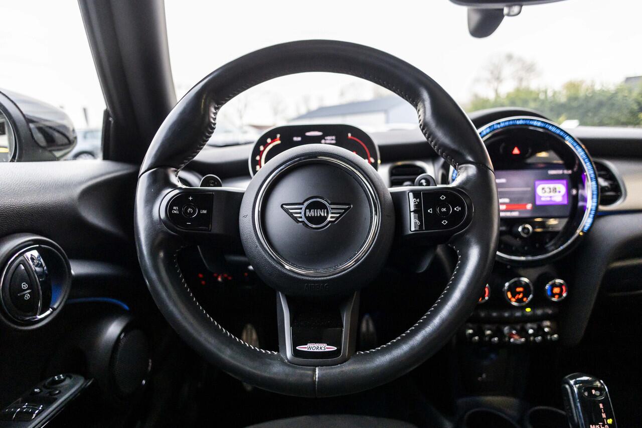 Mini John Cooper Works Mini 2.0 JCW Pack | Pano | Camera