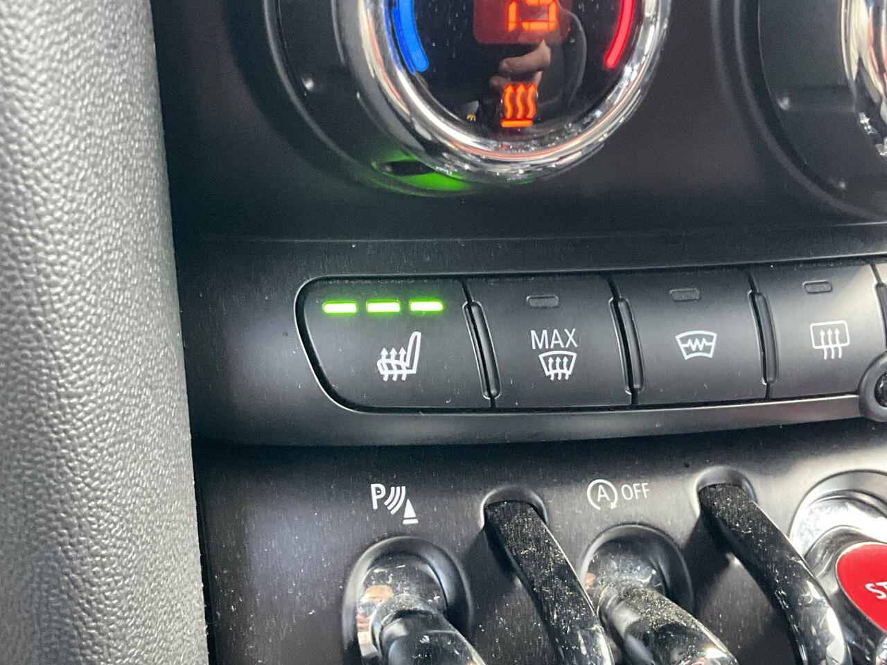 Mini John Cooper Works Mini Cabrio 2.0 Incl.BTW Cabrio H/K Hud Adap.Cruise Stoelverw British-Racing Green!