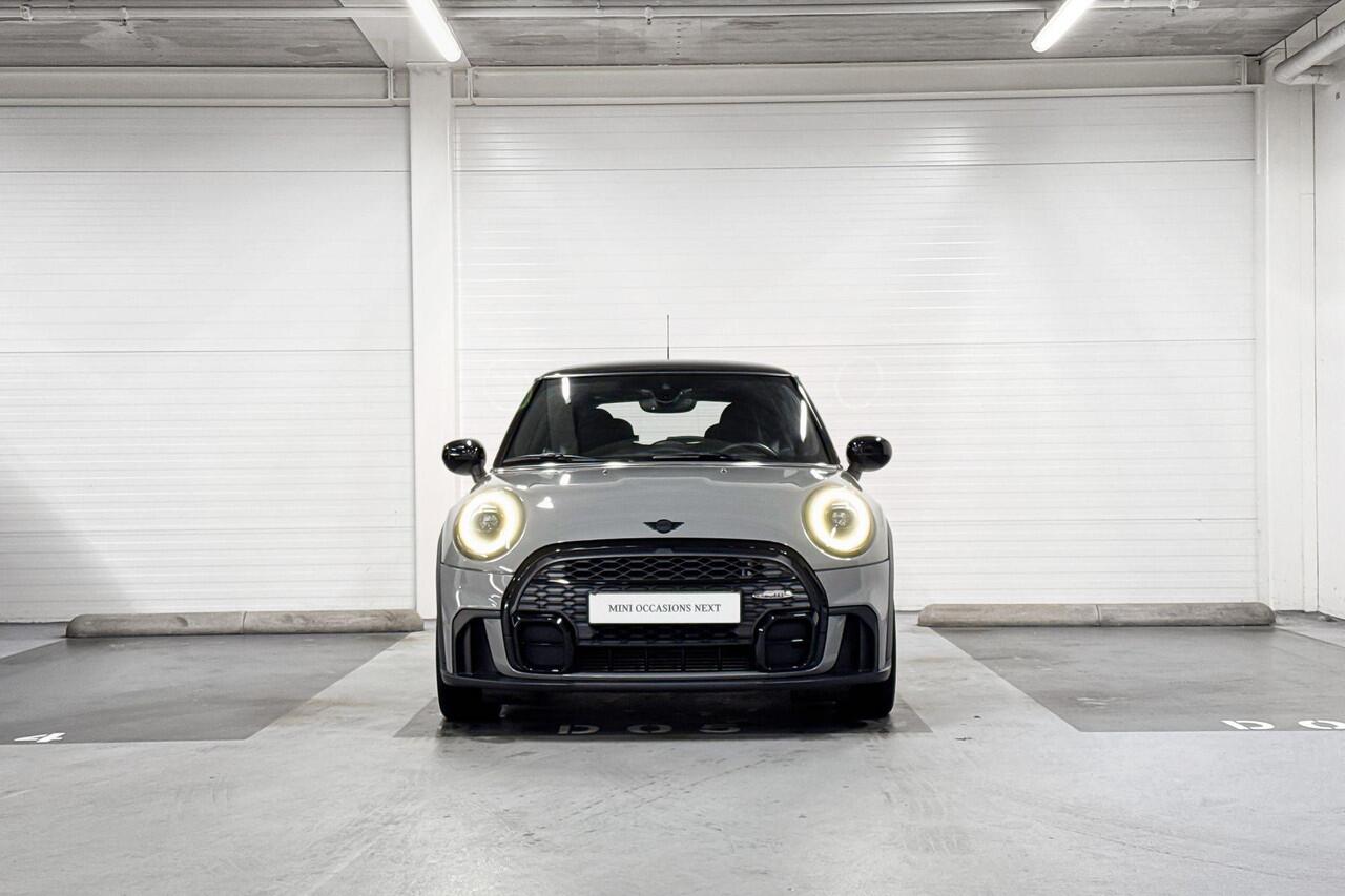 Mini John Cooper Works 3-deurs Cooper | JCW aërodynamicaset | Navigatiesysteem | AppleCarplay