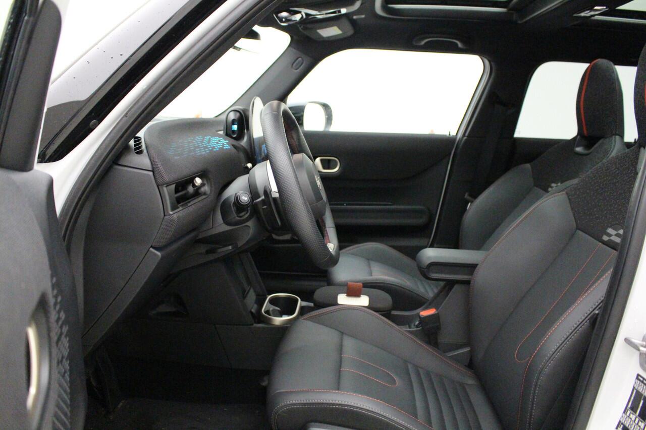 Mini John Cooper Works 5-deurs C Cooper M | 17" | Comfort Acces | Panorama | Stoel/Stuurverwarming | Head-Up