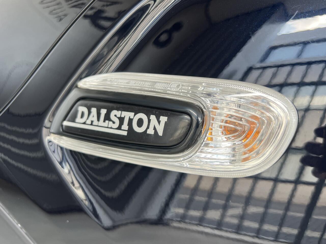 Mini John Cooper Works Mini 1.5 Dalston Edition | JCW PACK | LEDER | HARMAN/KARDON | CARPLAY/ANDROID | NAVI | CRUISE CONTROL | PDC V+A | CLIMATE CONTROL | LMV 17'' | STOELVERWARMING | KEYLESS | LED