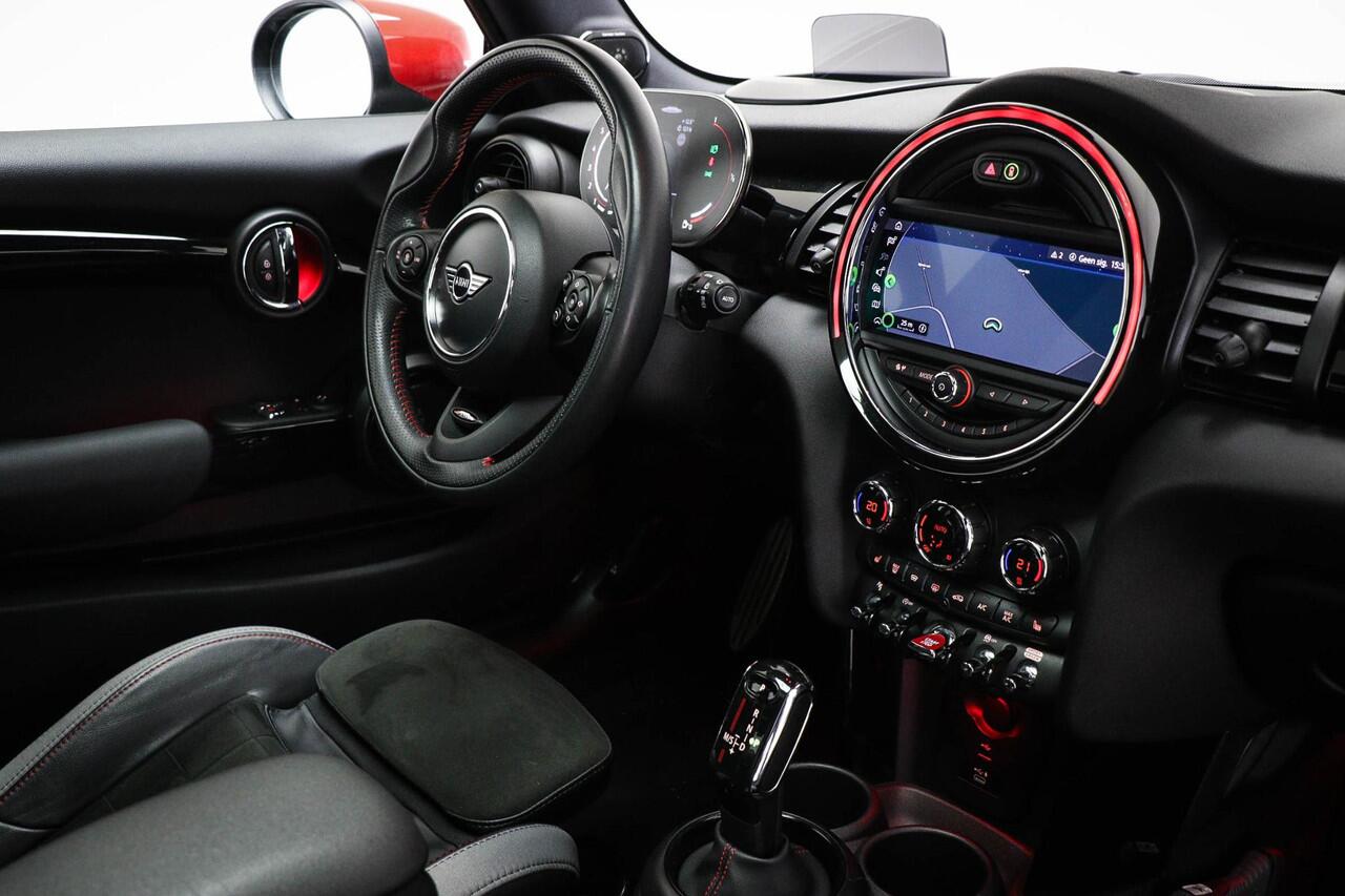 Mini John Cooper Works Mini 2.0 Chili | DRIVER ASSISTANCE PACK | PANORAMADAK | HEAD UP | DAB | APPLE