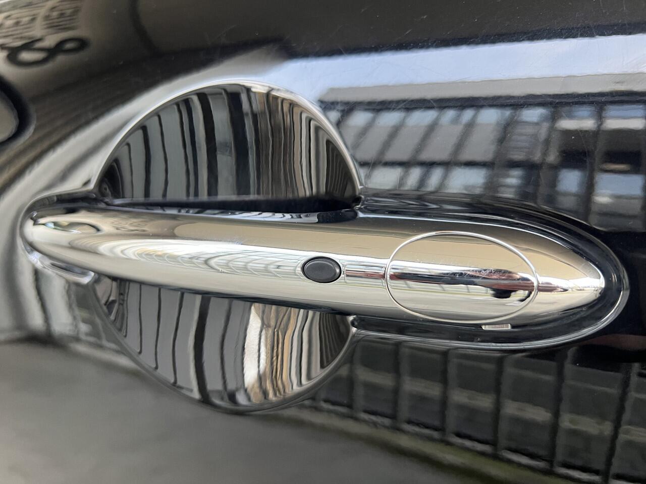 Mini John Cooper Works Mini 1.5 Cooper Pack | AUTOMAAT | LEDER | SCHUIF/KANTELDAK | CARPLAY/ANDROID | NAVI | CRUISE CONTROL | PDC V+A | CLIMATE CONTROL | LMV 18'' | KEYLESS | BLUETOOTH