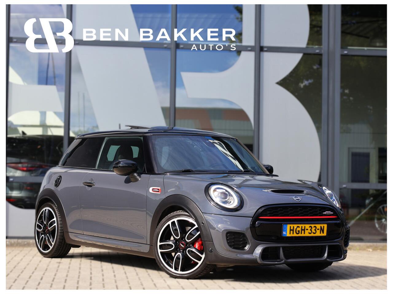 Mini John Cooper Works Mini 2.0 231PK | ACC | HUD | Harman/Kardon | Pano | Keyless |