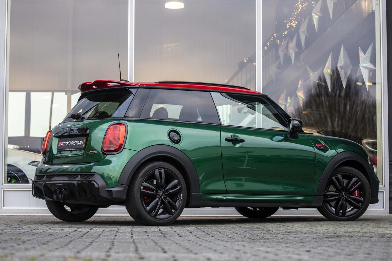 Mini John Cooper Works Mini 2.0 JCW Pack | Pano | Camera