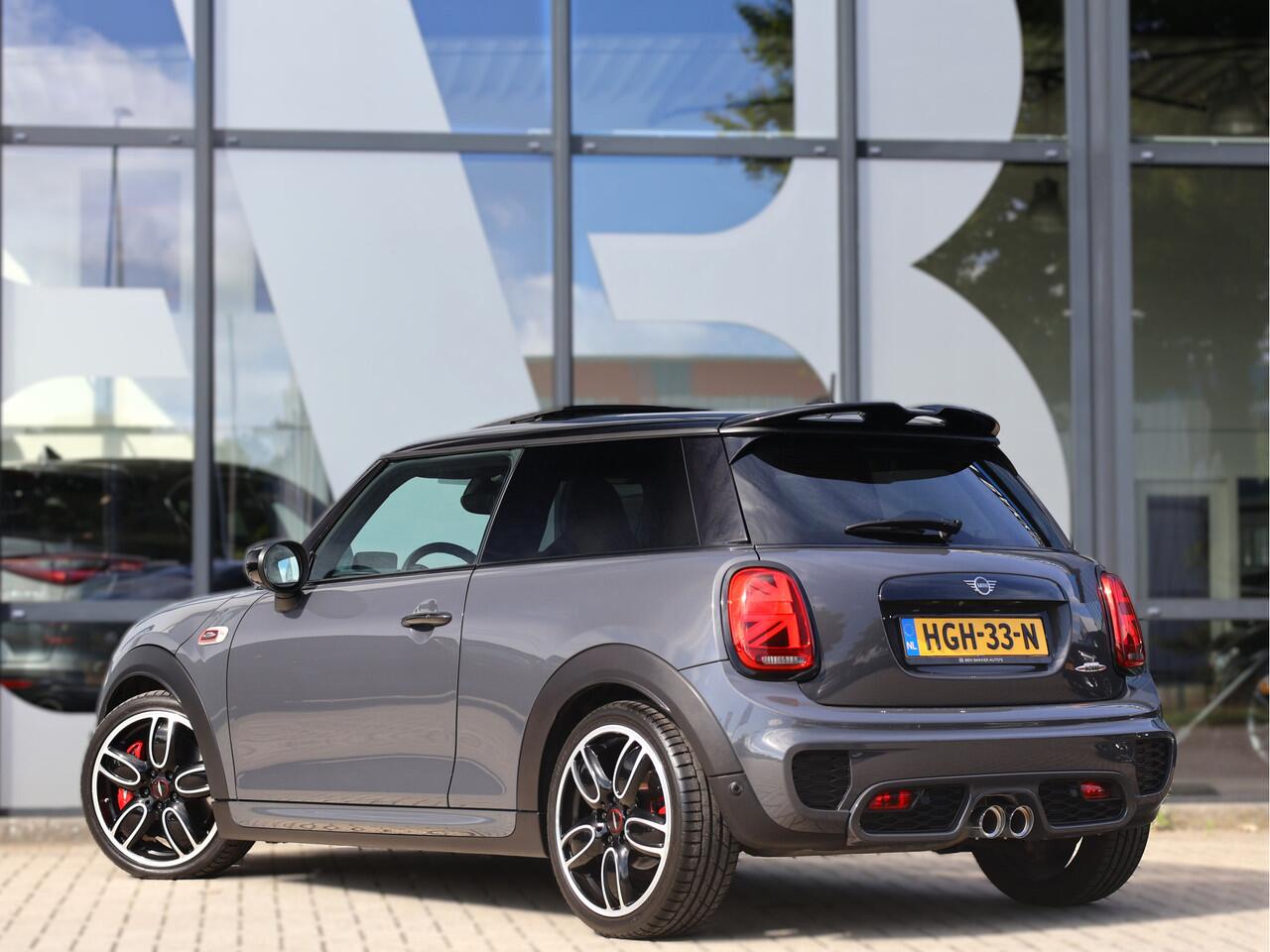 Mini John Cooper Works Mini 2.0 231PK | ACC | HUD | Harman/Kardon | Pano | Keyless |