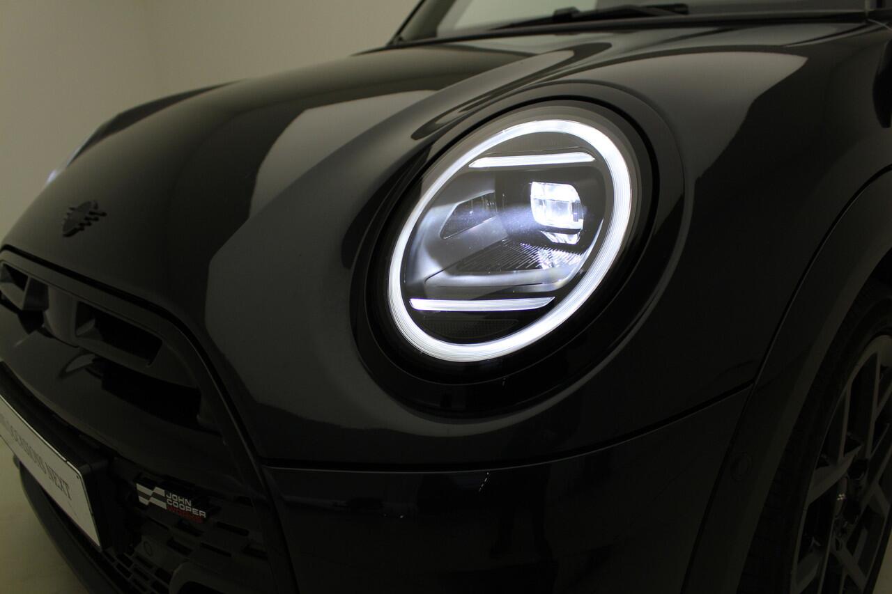Mini John Cooper Works 3-deurs C Cooper M | Comfort Acces | Panorama | Stoel/Stuurverwarming | Head-Up