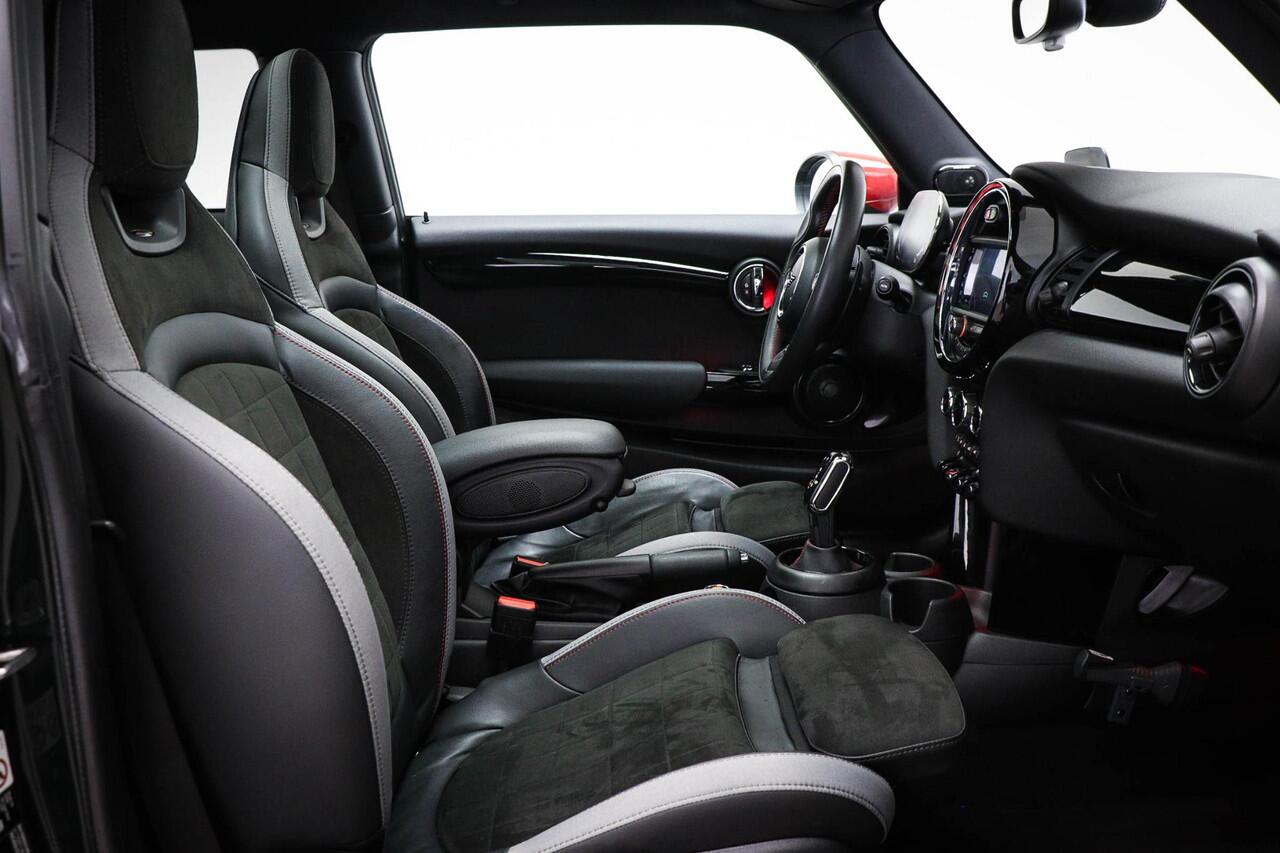 Mini John Cooper Works Mini 2.0 Chili | DRIVER ASSISTANCE PACK | PANORAMADAK | HEAD UP | DAB | APPLE