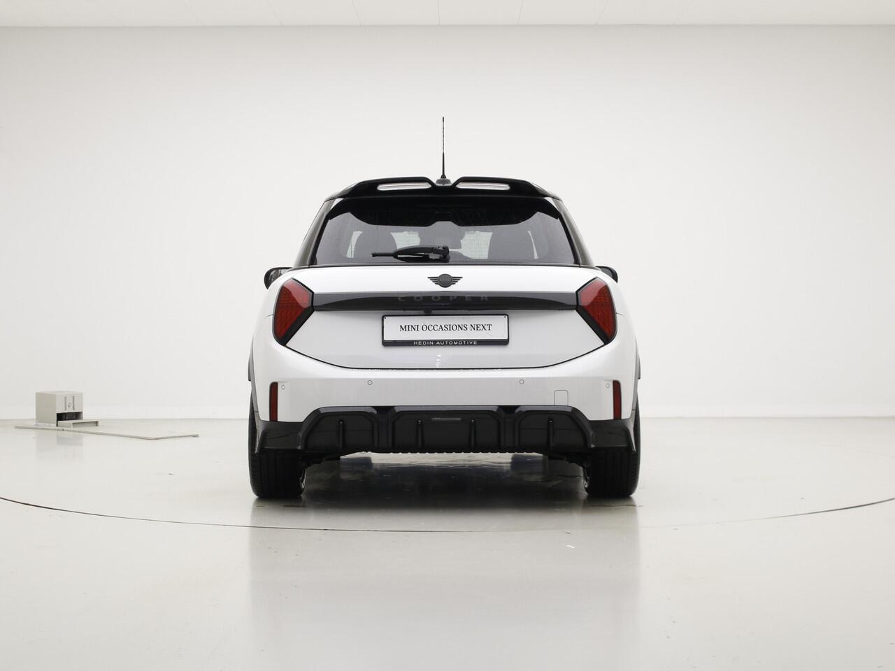 Mini John Cooper Works 5-deurs C Cooper M | 17" | Comfort Acces | Panorama | Stoel/Stuurverwarming | Head-Up