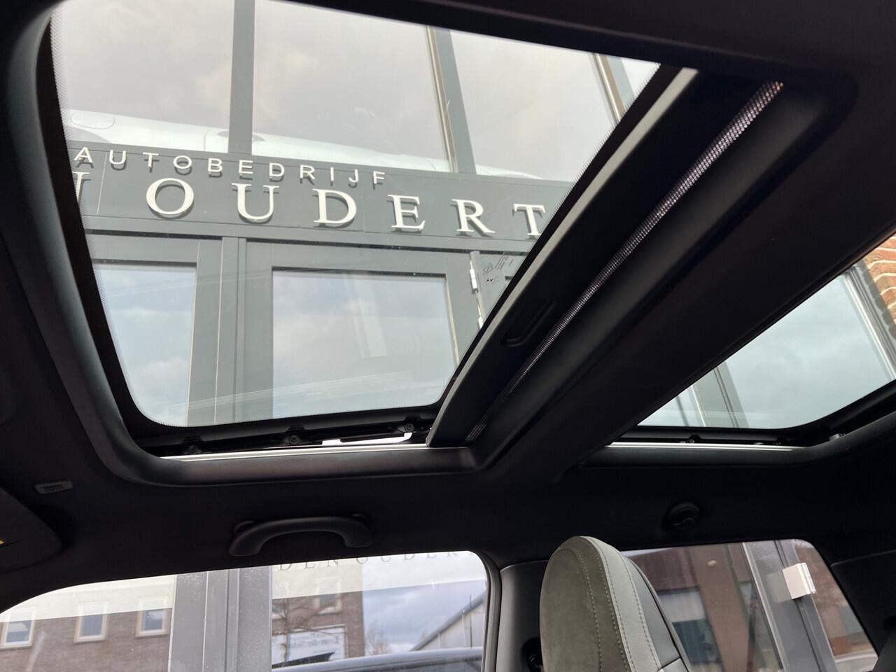 Mini John Cooper Works Mini 2.0 AUT PANO / APPLE CARPLAY VOL VOL