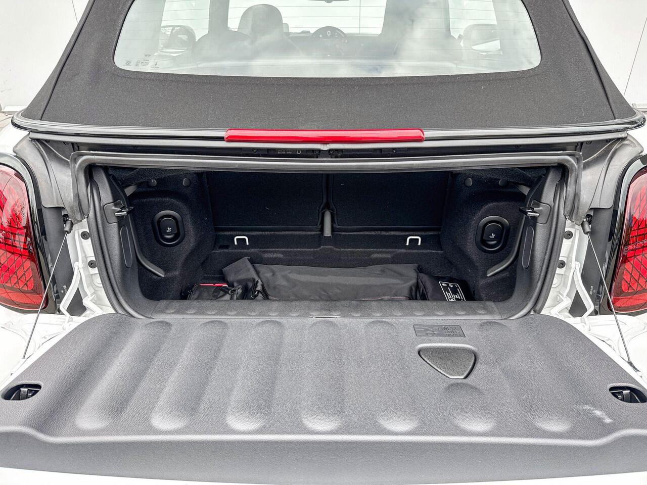 Mini John Cooper Works Cabrio S Cooper XL | 18" LM JCW Lap Spoke 2-tone | Opruimingsvoordeel