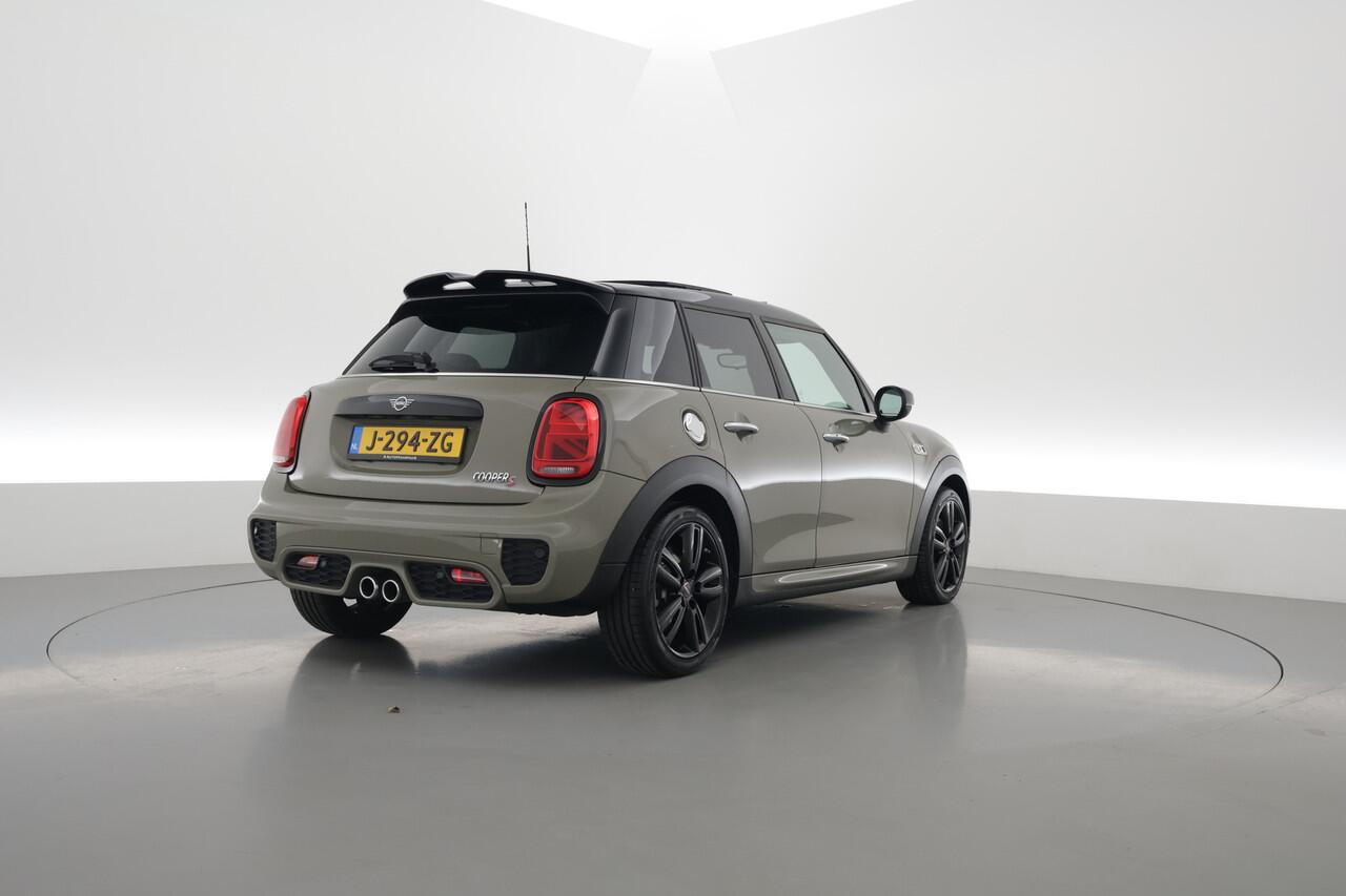 Mini John Cooper Works Mini S Hammersmith (JCW) - Orig. NL | Pano | HUD | Harman Kardon | Adapt. Cruise | Stoelverw. | Leder | PDC | Nav + App.connect | V