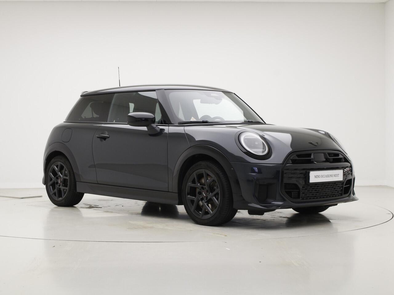 Mini John Cooper Works 3-deurs C Cooper M | 17" | Comfort Acces | Panorama | Stoe/Stuurverwarming | Head-Up