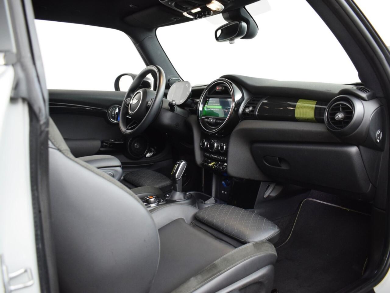 Mini MINI Charged 33 kWh | Volledig Leder o Head-Up o Harman/Kardon o NAP