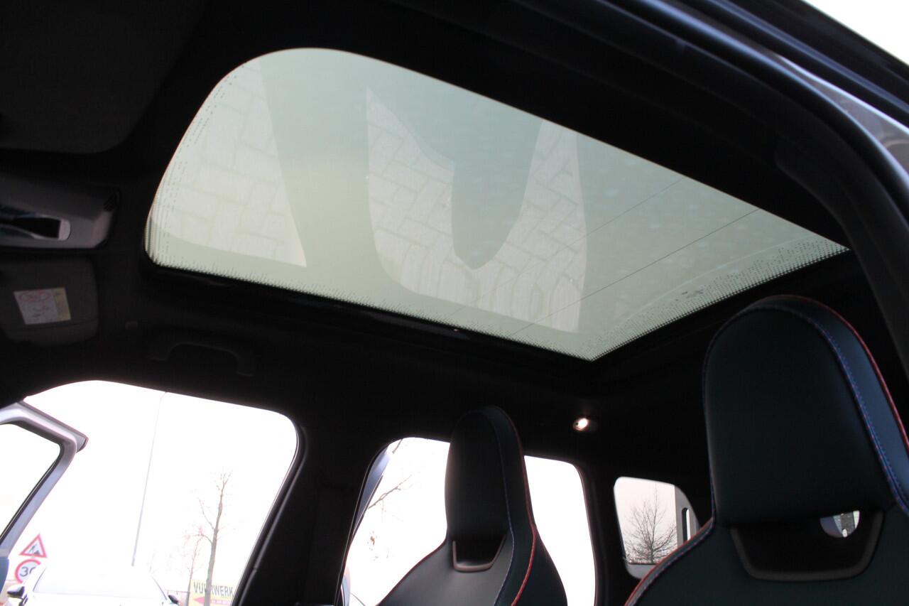 Mini MINI Aceman E / Favoured Trim / Pakket M / 19" Eternal Spoke 2-tone