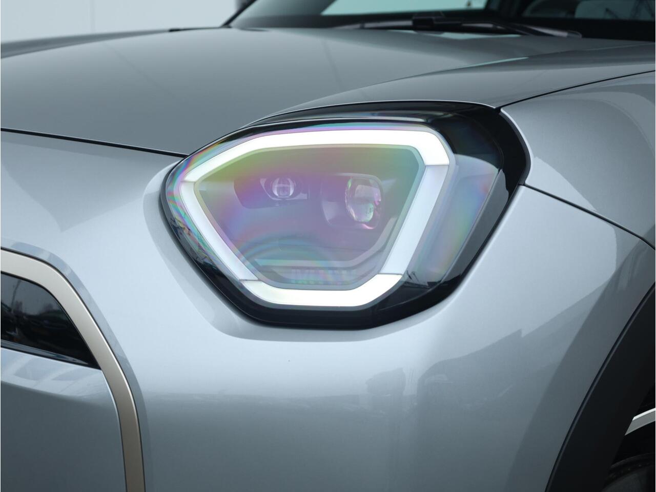 Mini MINI Aceman E | Favoured M Stuurwiel verwarming/ Comfort Access/ panoramadak/ Head-Up Display/ Stoelverwarming