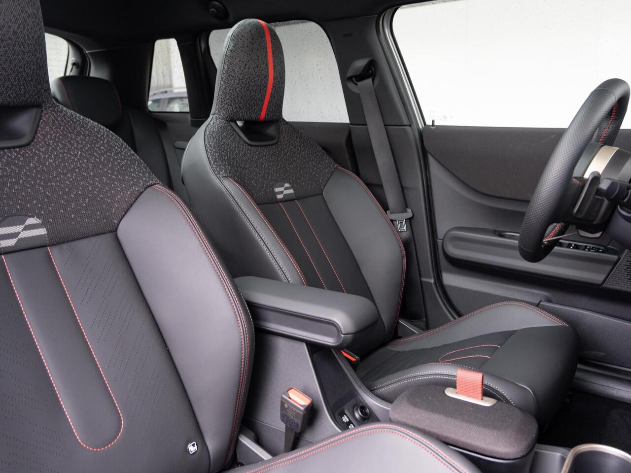 Mini MINI 5-deurs S John Cooper Works Trim + Package XL