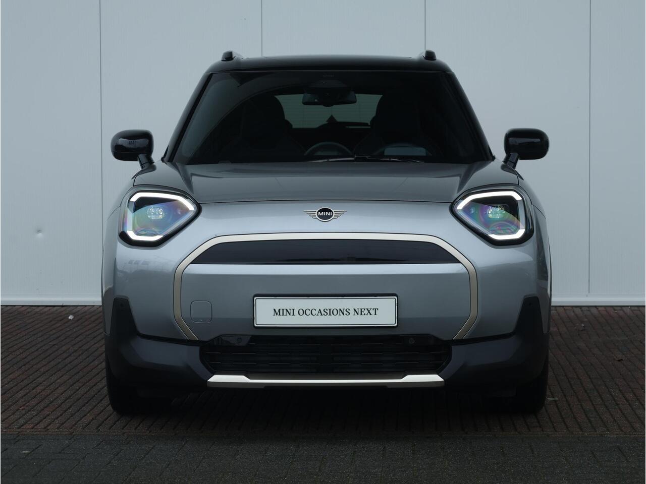 Mini MINI Aceman E | Favoured M Stuurwiel verwarming/ Comfort Access/ panoramadak/ Head-Up Display/ Stoelverwarming