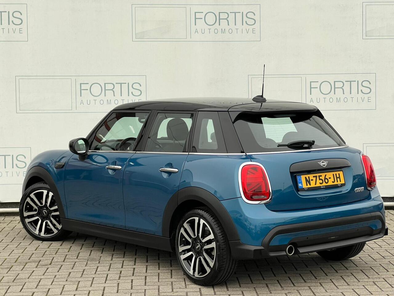 Mini MINI Mini 1.5 Business Edition NL AUTO | LEDER | CAMERA | DEALER ONDERH | CARPLAY |