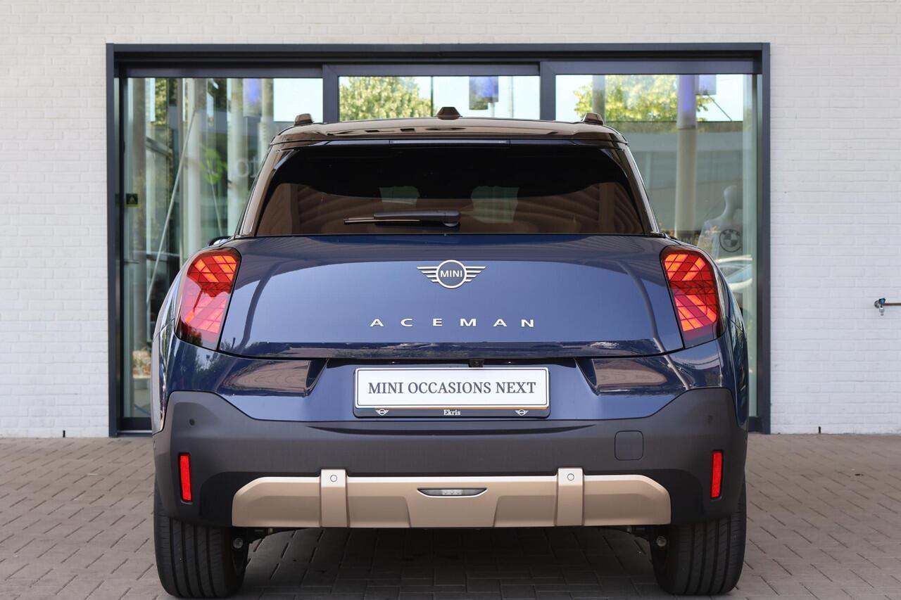 Mini MINI Aceman E Favoured Trim + Package M + MINI Month