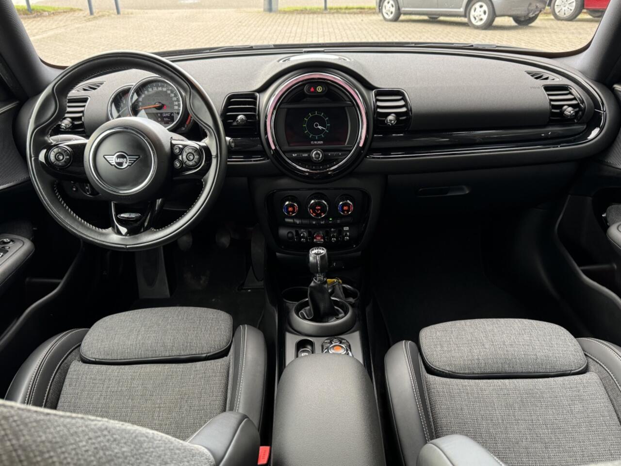 Mini MINI 1.5 Cooper Business Edition| Clima, Cruise, CarPlay, Half leer,