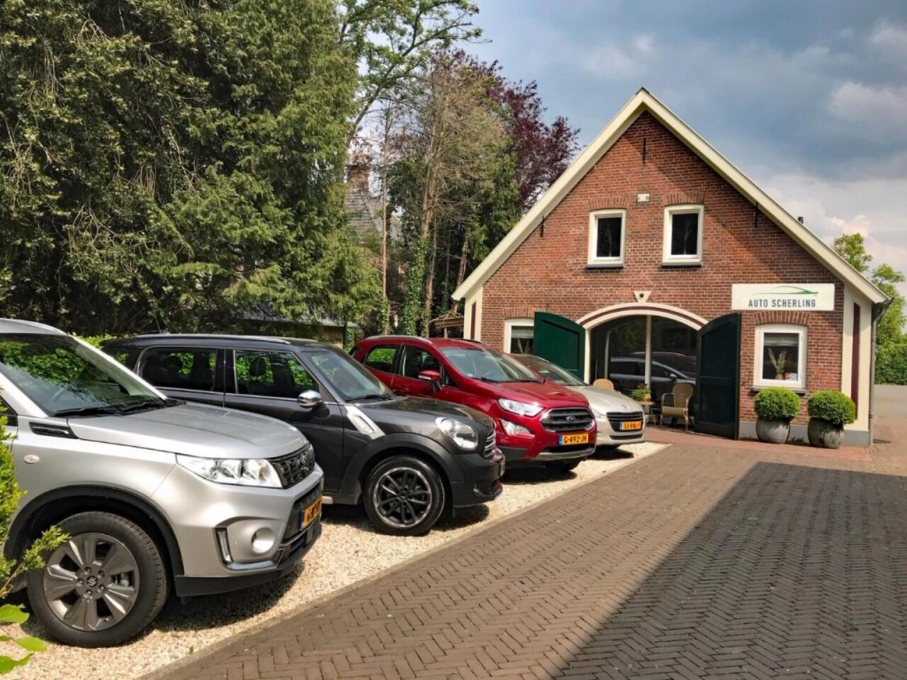 Mini MINI 1.5 Cooper JCW Pack, Navi, Carplay, Sportstoelen, NL-auto