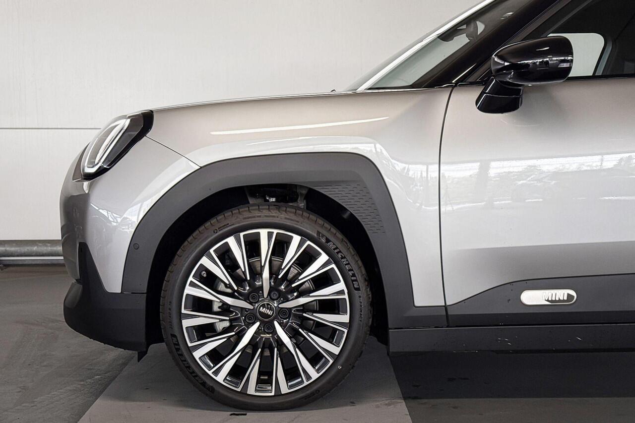 Mini MINI Aceman E Favoured M 42.5 kWh