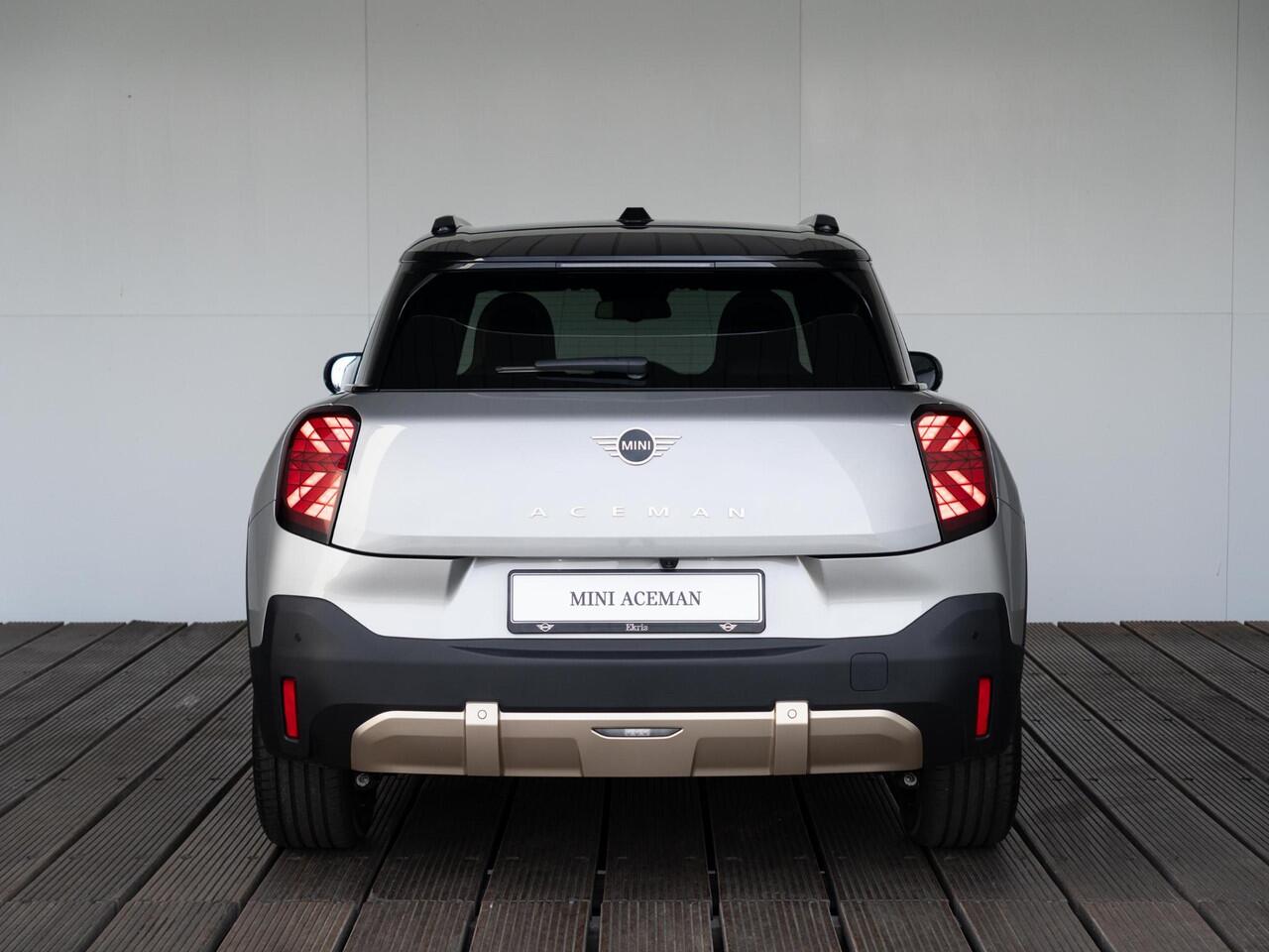 Mini MINI Aceman E Favoured Trim | Pakket L