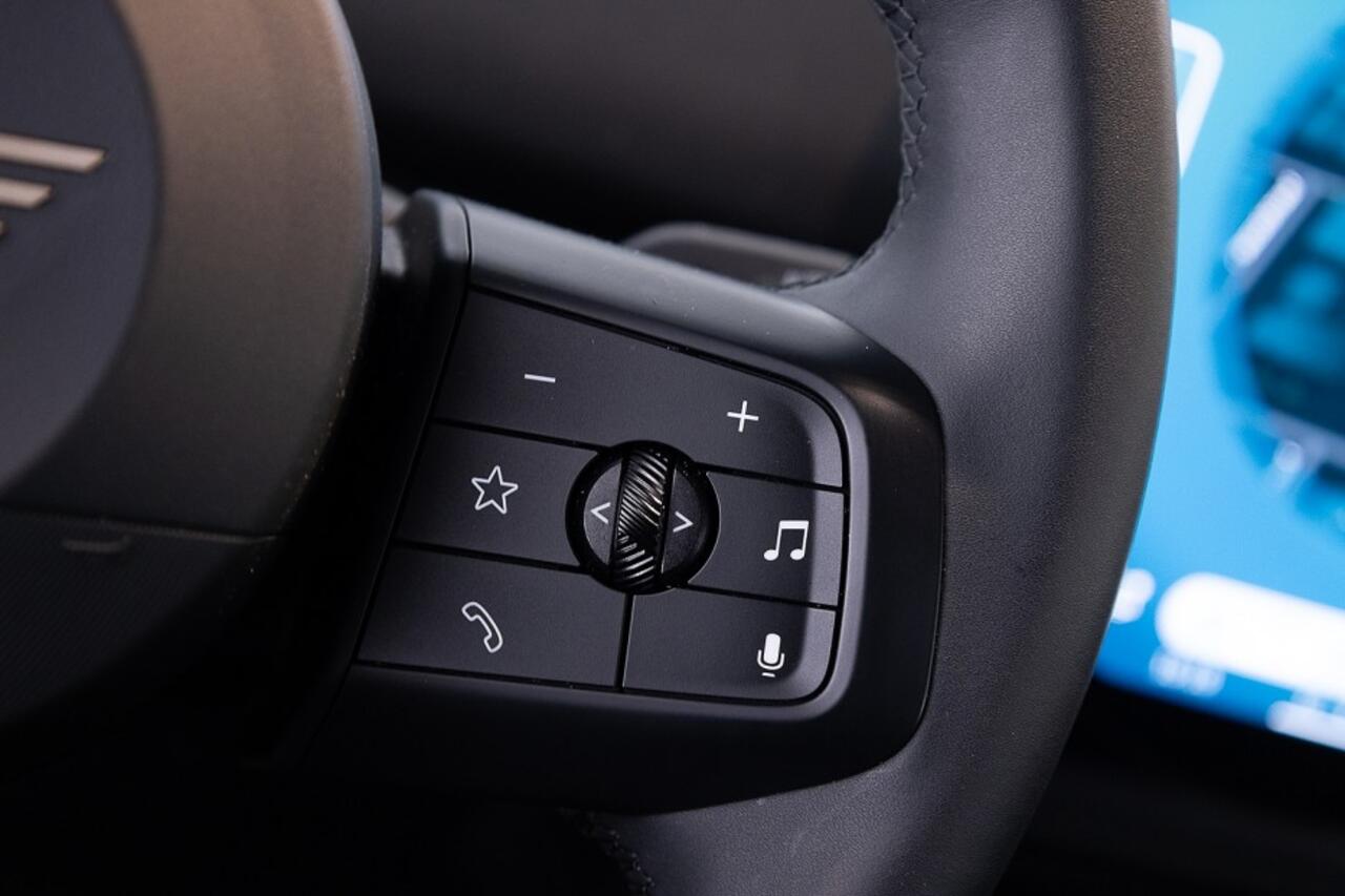 Mini MINI Aceman E Essential 42.5 kWh | CAMERA | NAVI | ECC