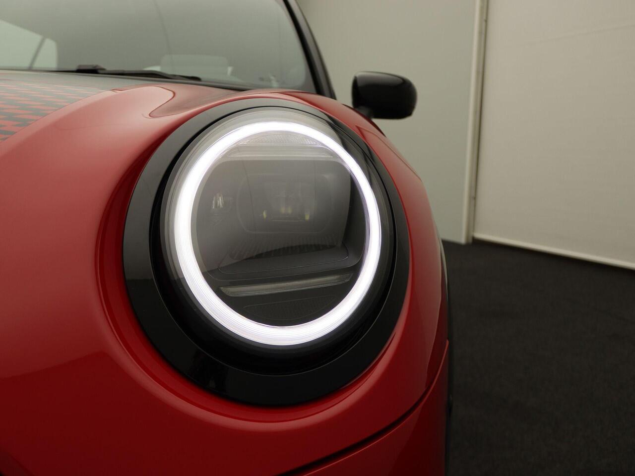 Mini MINI Cabrio C John Cooper Works Trim + Pakket XL