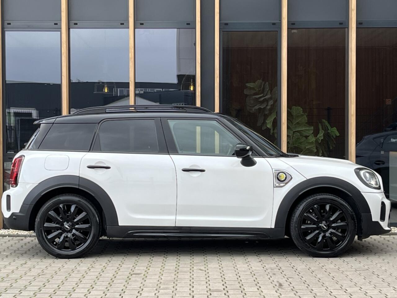 Mini MINI Mini 2.0 Cooper S E ALL4 220PK | Head-up | Achteruitrijcamera |