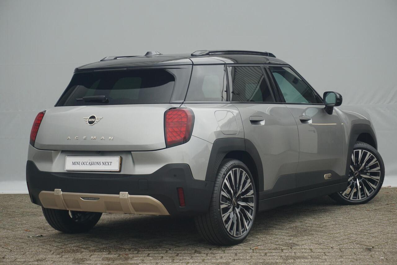 Mini MINI Aceman E Favoured Trim | Pakket M | Comfort Access | Driving Assistant | Head-up Display | Stoelverwarming |