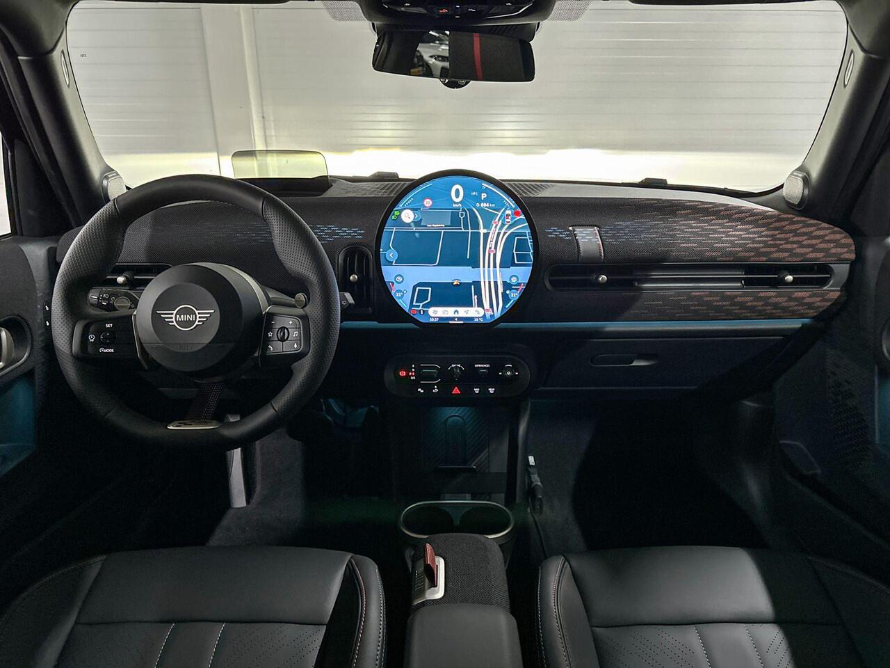 Mini MINI 5-deurs C | John Cooper Works Uitvoering | Pakket M | 17" Sprint Spoke black | Selections